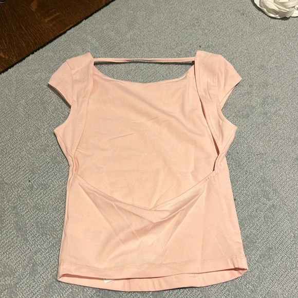 Open Back Top - Picture 2 of 2